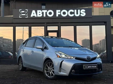 Авто Toyota Prius V 2015 № 8328872