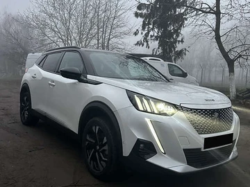 Авто Peugeot E-2008 2023 № 8328877
