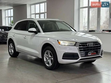 Авто Audi Q5 2019 № 8328900