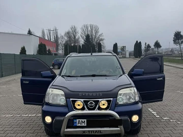 Авто Nissan X-Trail 2000 № 8329052