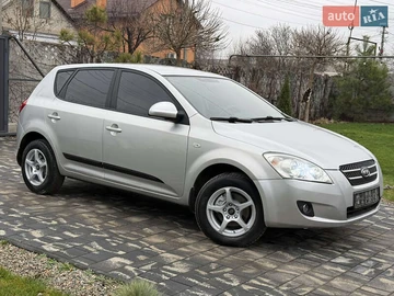 Авто KIA Ceed 2007 № 8329083