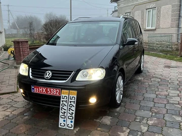Авто Volkswagen Touran 2006 № 8329093