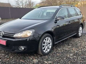 Авто Volkswagen Golf 2010 № 8329100