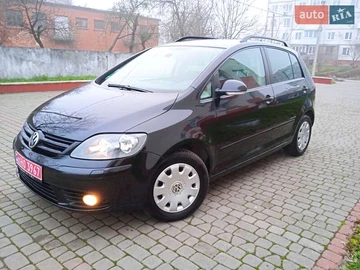 Авто Volkswagen Golf Plus 2008 № 8329709