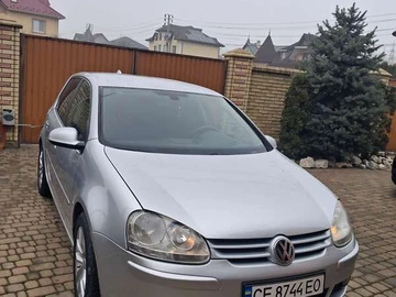 Авто Volkswagen Golf 2005 № 8329714