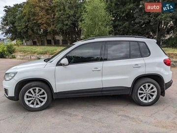 Авто Volkswagen Tiguan 2018 № 8329923