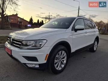 Авто Volkswagen Tiguan 2019 № 8330016