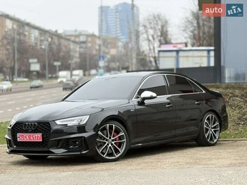 Авто Audi S4 2018 № 8330046