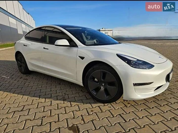 Авто Tesla Model 3 2023 № 8330051