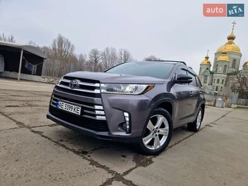 Авто Toyota Highlander 2017 № 8330057