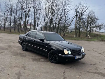 Авто Mercedes E-Class 2001 № 8330185
