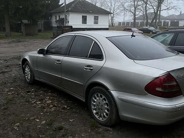 Авто Mercedes E-Class 2004 № 8330204
