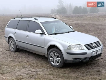 Авто Volkswagen Passat 2004 № 8330211