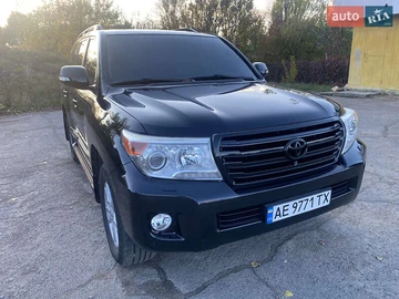 Авто Toyota Land Cruiser 2013 № 8330252