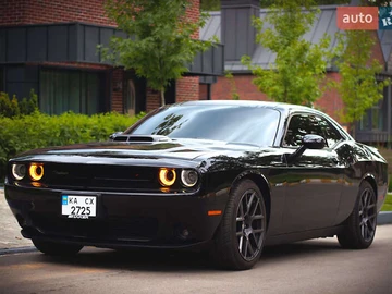 Авто Dodge Challenger 2015 № 8330255