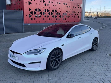 Авто Tesla Model S 2021 № 8330257