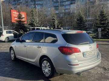 Авто Opel Astra 2011 № 8330314