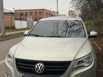 Авто Volkswagen Tiguan 2008 № 8330321
