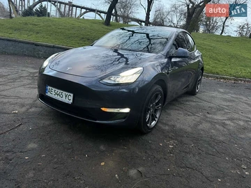 Авто Tesla Model Y 2023 № 8330338