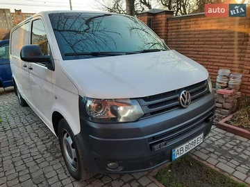 Авто Volkswagen Transporter 2015 № 8330537