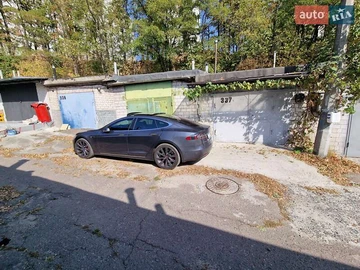 Авто Tesla Model S 2018 № 8330544