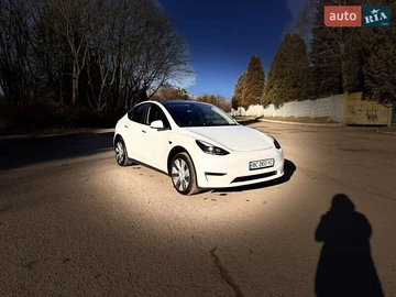 Авто Tesla Model Y 2023 № 8330789