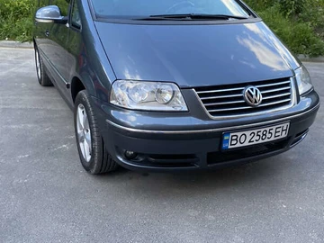 Авто Volkswagen Sharan 2008 № 8330865