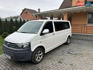 Авто Volkswagen Transporter 2010 № 8331035