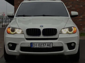 Авто BMW X5 2010 № 8331104