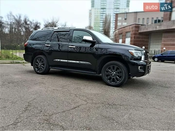 Авто Toyota Sequoia 2018 № 8331218
