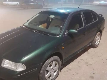 Авто Skoda Octavia 2002 № 8331235