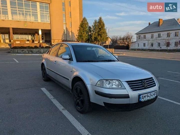Авто Volkswagen Passat 2001 № 8331237