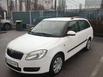 Авто Skoda Fabia 2008 № 8331246