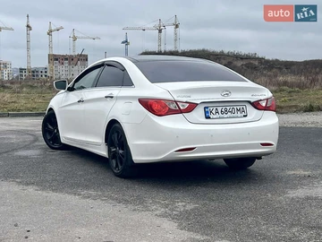 Авто Hyundai Sonata 2010 № 8331268