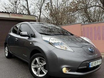 Авто Nissan Leaf 2015 № 8331345