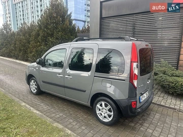 Авто Renault Kangoo 2018 № 8331372