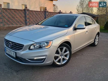 Авто Volvo S60 2015 № 8331448