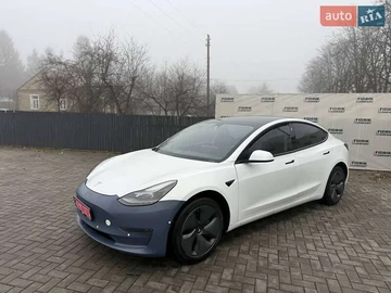 Авто Tesla Model 3 2021 № 8331451
