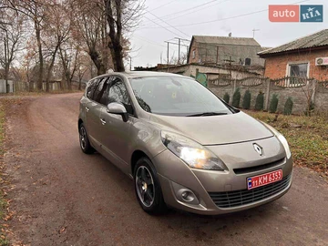 Авто Renault Grand Scenic 2011 № 8331593
