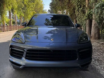 Авто Porsche Cayenne 2018 № 8331845