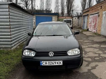 Авто Volkswagen Golf 2002 № 8331945