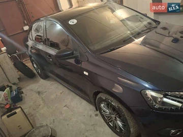 Авто Volkswagen Polo 2013 № 8332058