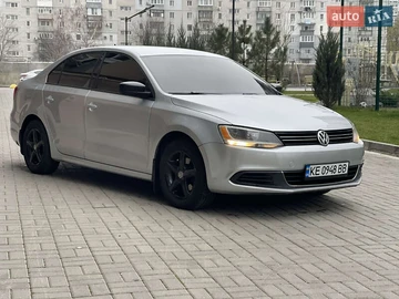 Авто Volkswagen Jetta 2014 № 8332073
