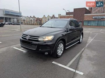 Авто Volkswagen Touareg 2012 № 8332152