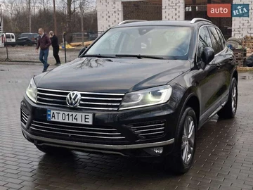 Авто Volkswagen Touareg 2016 № 8332326