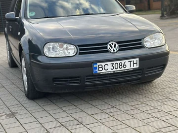 Авто Volkswagen Golf 2001 № 8332389