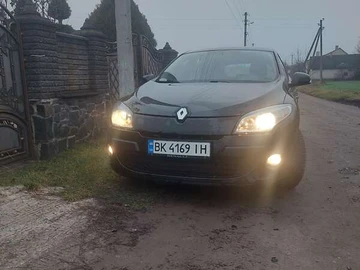 Авто Renault Megane 2011 № 8332424