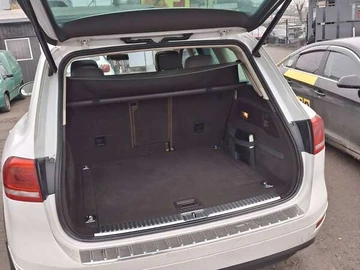 Авто Volkswagen Touareg 2012 № 8332725