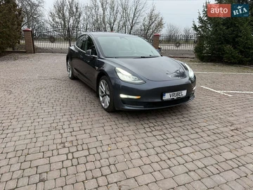Авто Tesla Model 3 2019 № 8332738