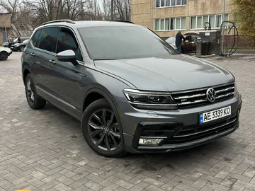 Авто Volkswagen Tiguan 2021 № 8332837